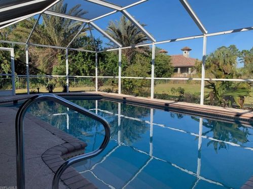 414 Palmetto Ave, Lehigh Acres FL 33972-7859 exterior