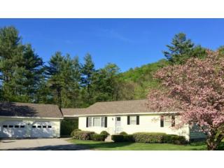 1328 Arlington Rd, Sunderland VT  05250-8622 exterior