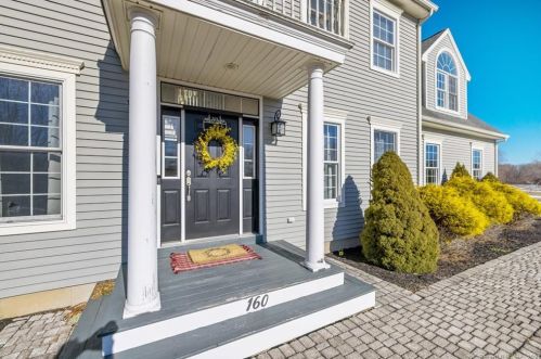 160 Comstock Trl, East Hampton, CT 06424-2307