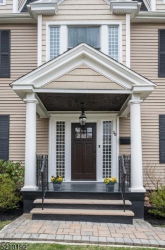 50 Franklin Pl, Montclair, NJ 07042-4442