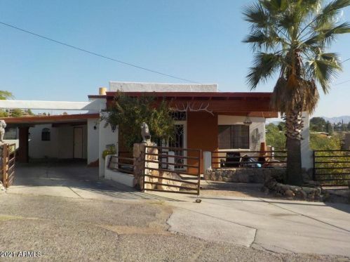 740 Stevenson St, Nogales, AZ 85621-1830