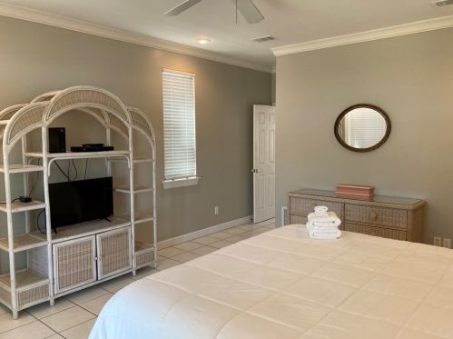 120 Gorrie Dr, Saint George Island FL  32328-2411 exterior