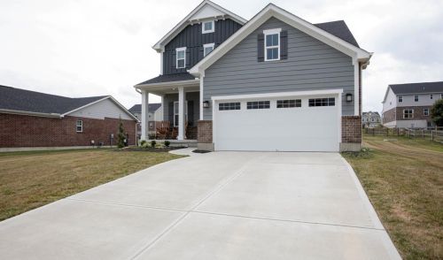 742 Brooke Dr, Liberty Township, OH 45050