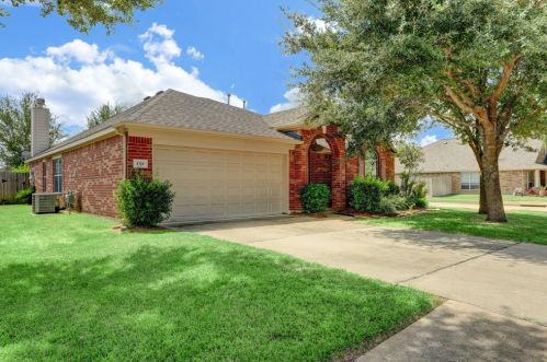 4710 Meridian Park Dr, Pearland, TX 77584-3374