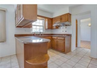 29 Madison Ave, Piscataway NJ  08854-5236 exterior
