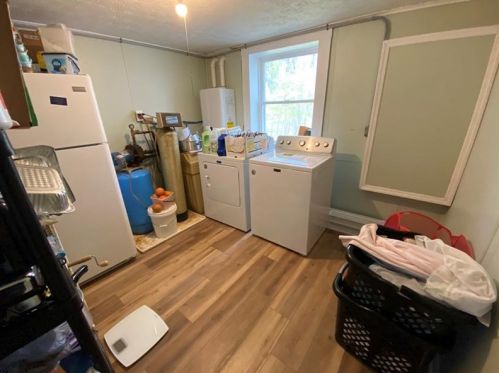 1000 Hilltop Rd, Greenville PA  16125-9283 exterior