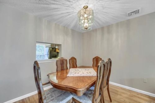 49 Matthews Ln, Washingtonville NY  10992-1202 exterior