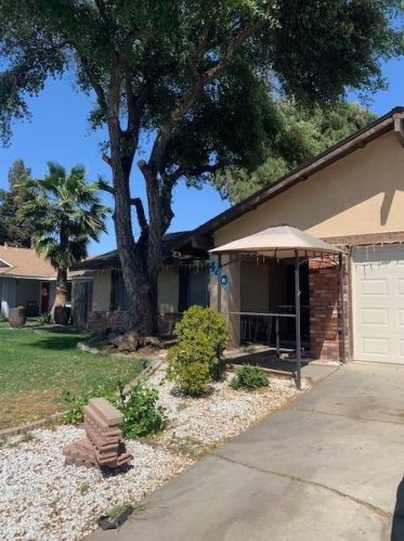 440 Hubert Dr, Modesto, CA 95354-3319