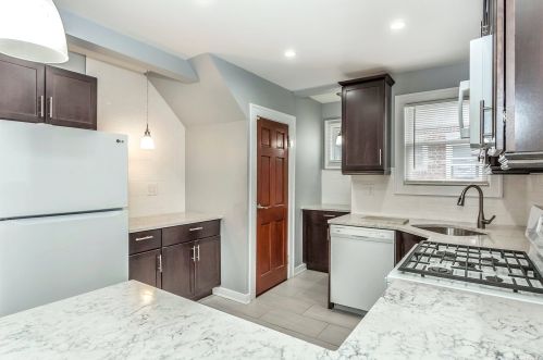 86-15 262nd St, Floral Park NY  11004-1344 exterior