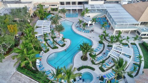 9 Windsor Ln, Boynton Beach FL  33436-6063 exterior