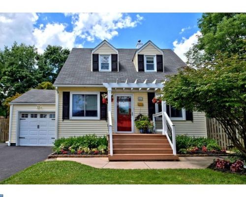 807 Oak St, Limerick, PA 19468-1521