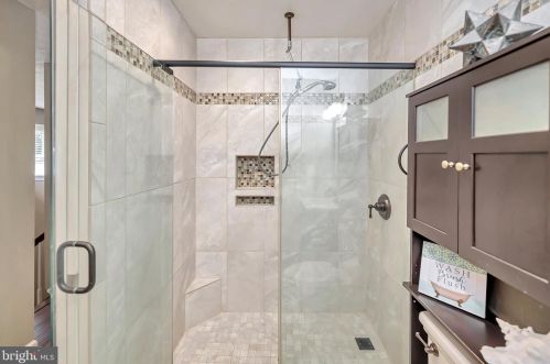 6103 Windsor Dr, Fredericksburg VA  22407-5036 exterior