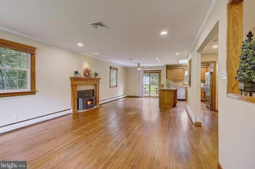 107 Bartholomew Rd, Berwyn PA  19312-1604 exterior