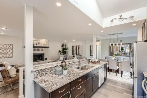 425 Jasmine St, Denver CO 80207-2818 exterior