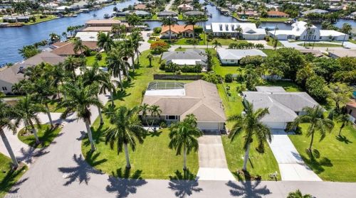 3934 19th Ave, Cape Coral FL  33904-5011 exterior