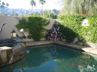 52550 Avenida Obregon, La Quinta CA  92253-5307 exterior
