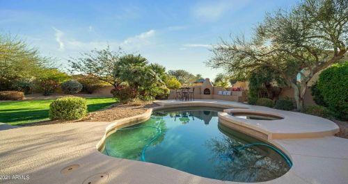 11637 Charter Oak Dr, Scottsdale, AZ 85259-2742
