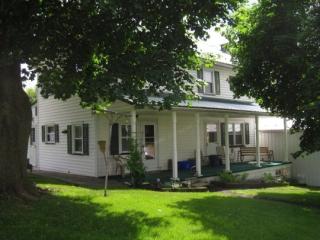 217 Rosser Rd, Ganister, PA 16693-8208