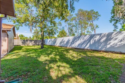 10330 Maverick St, New Port Richey FL 34654-5827 exterior