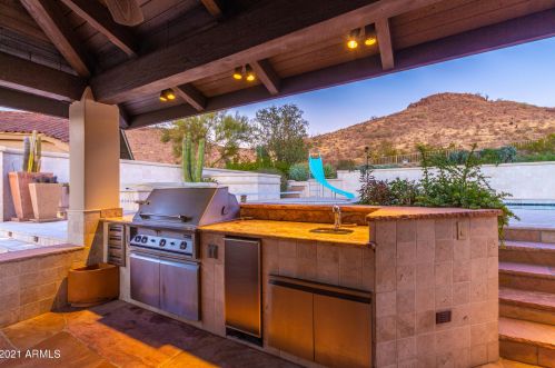 15253 12 St, Phoenix AZ 85086-7358 exterior