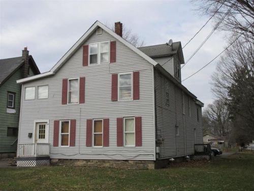 41 Gold St, Springvale, NY 13815-1770