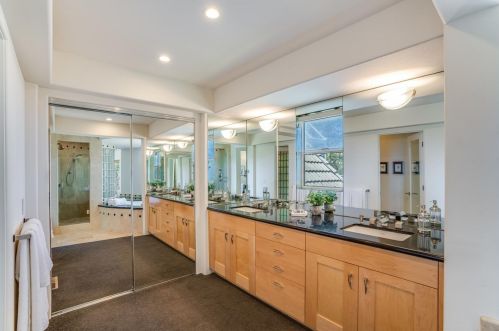 16260 Mireval Rd, Los Gatos CA  95030-7555 exterior
