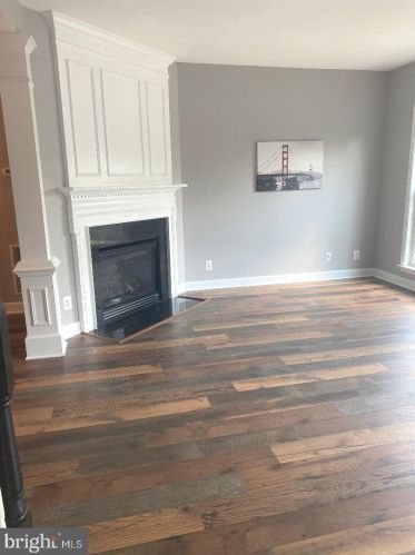 14705 Potomac Branch Dr, Woodbridge VA  22191-4023 exterior