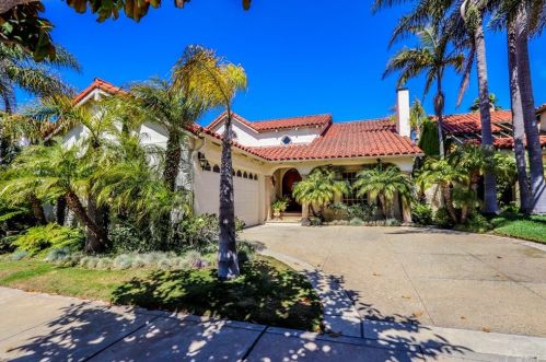 16 Bridgeport, Manhattan Beach, CA 90266-7226