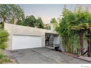 11115 95th St, Kirkland, WA 98033-4203