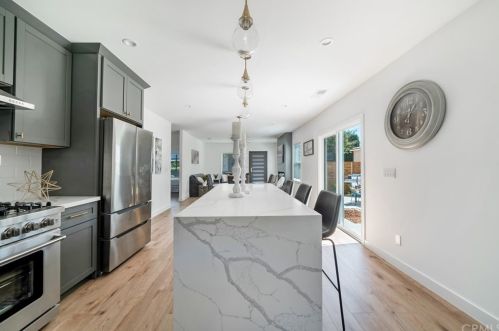 809 Harvard St, Glendale CA  91205-1208 exterior