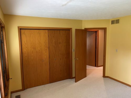 313 Wedgewood Ct, Bellefontaine OH  43311-2767 exterior