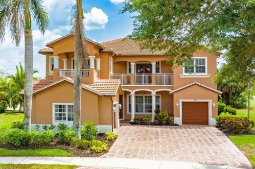 1774 Sarazen Pl, Naples, FL 34120-0537