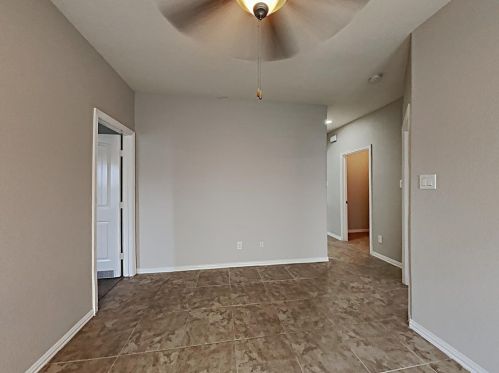 663 Oak Circle Dr, Conroe TX  77301-3167 exterior