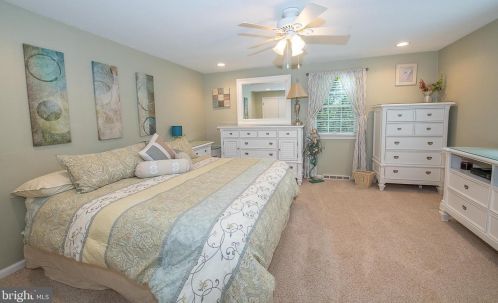 614 Westwind Dr, Berwyn PA  19312-1144 exterior