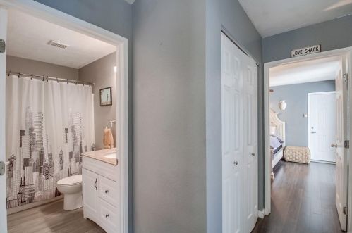 2542 Euclid Ave, San Diego CA 92105-2923 exterior