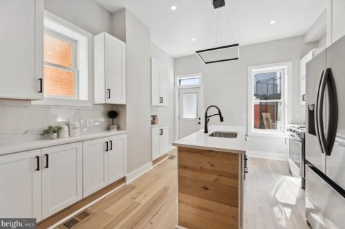 514 T St, Washington DC  20001-1997 exterior