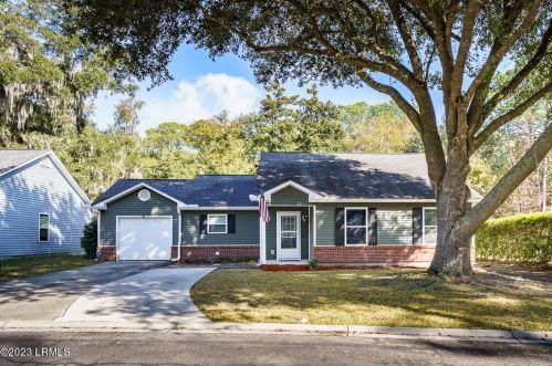 19 Brindlewood Dr, Beaufort, SC 29907-2664