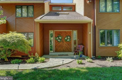 813 Marlboro Spring Rd, Kennett Sq PA  19348-1313 exterior