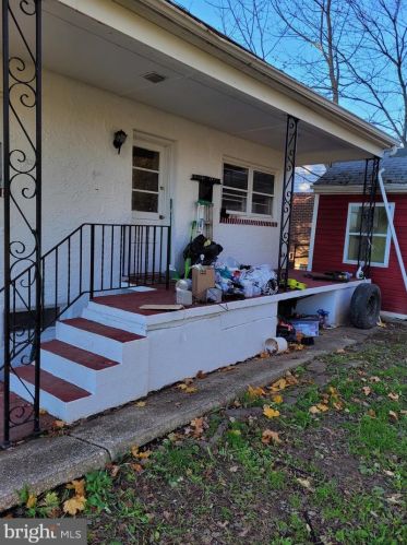 3 Redmont Rd, Wilmington, DE 19804-3711