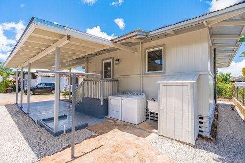 253 Olive Ave, Wahiawa HI  96786-1724 exterior