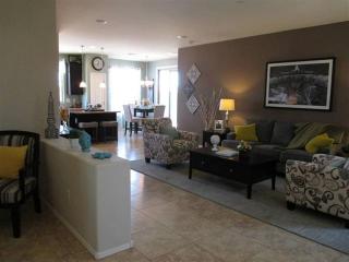 6738 Wethersfield Rd, Peoria, AZ 85381