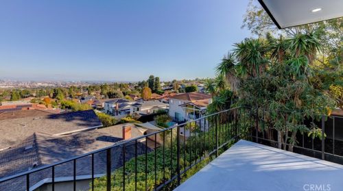 2146 Toscanini Dr, Rancho Palos Verdes CA  90275-1420 exterior