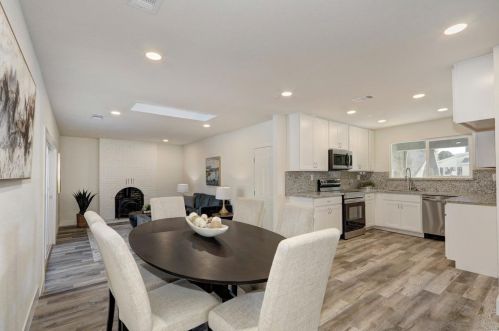 195 Warren Dr, Vacaville CA  95687-6646 exterior