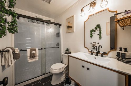 328 Sherwood Blvd, Big Bear City CA  92314 exterior