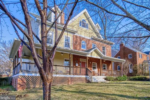 1011 Tuckahoe St, Falls Church, VA 22046-3646