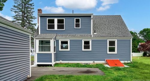 2100 Corbin Ave, New Britain CT  06053-2261 exterior
