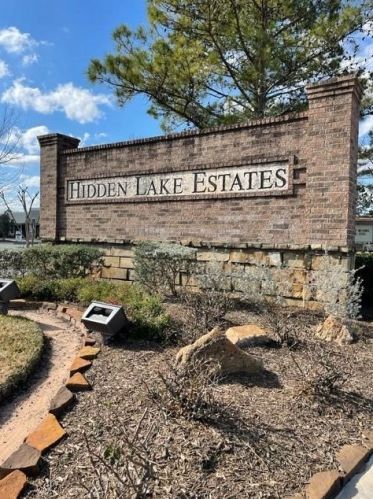 29014 Hidden Lake Ct, Magnolia, TX 77354-6580