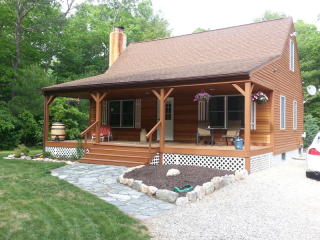 315 River Rd, North Sterling, CT 06377-1909