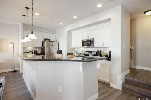 4308 Clarinbridge Cir, Pleasanton CA  94568-7208 exterior
