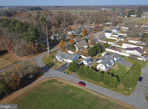 305 Draper St, Farmington, DE 19950-9493